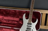 Ibanez Prestige RG-2570Z Vital Silver-4.jpg